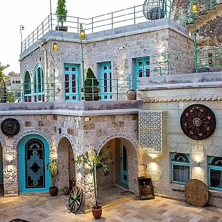 Cave غوريمِيه