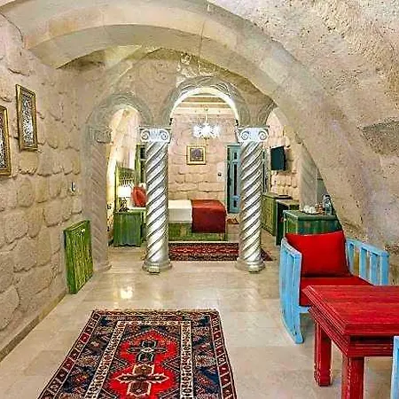 Cave فندق 5*