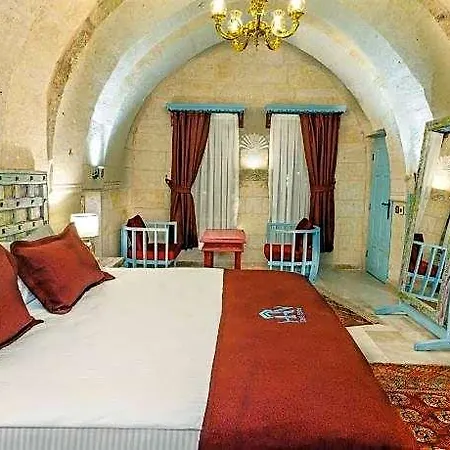 Cave فندق 5*