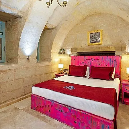 Cave فندق غوريمِيه