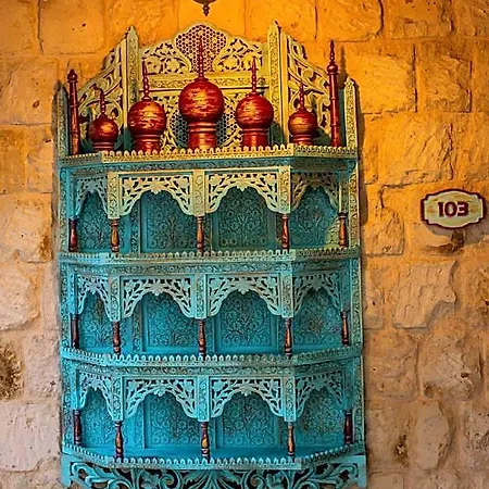 Cave 5* غوريمِيه